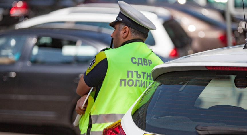 Пияни и дрогирани зад волана: Десетки опасни шофьори са засечени за ден
