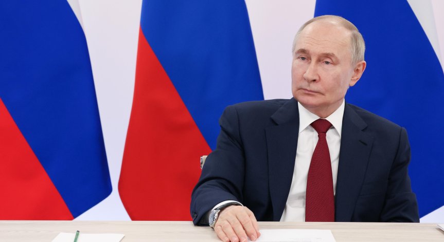 Путин с визита в Курск.