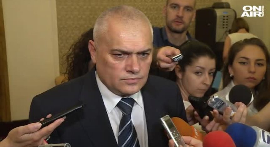 Валентин Радев опроверга обещанията за по-високи заплати в МВР