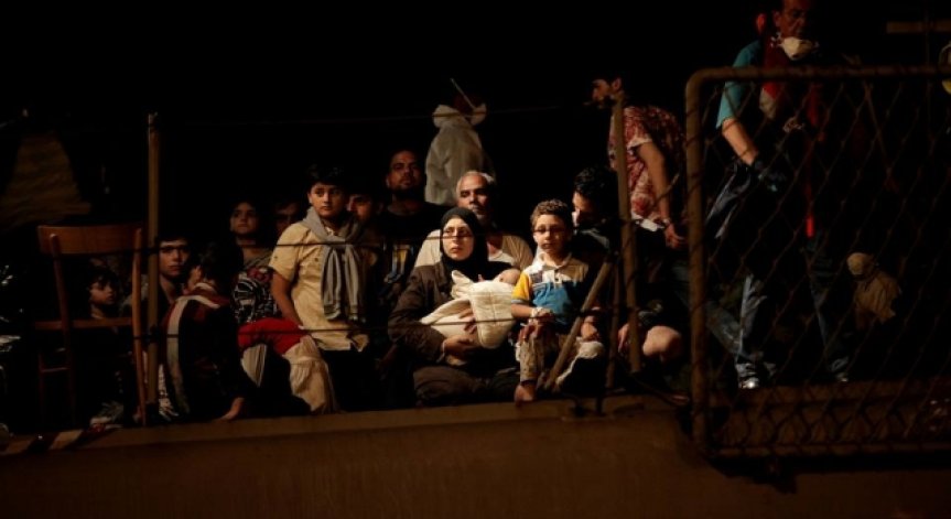 Либия е попречила на стотици мигранти с лодки да отпътуват за Европа