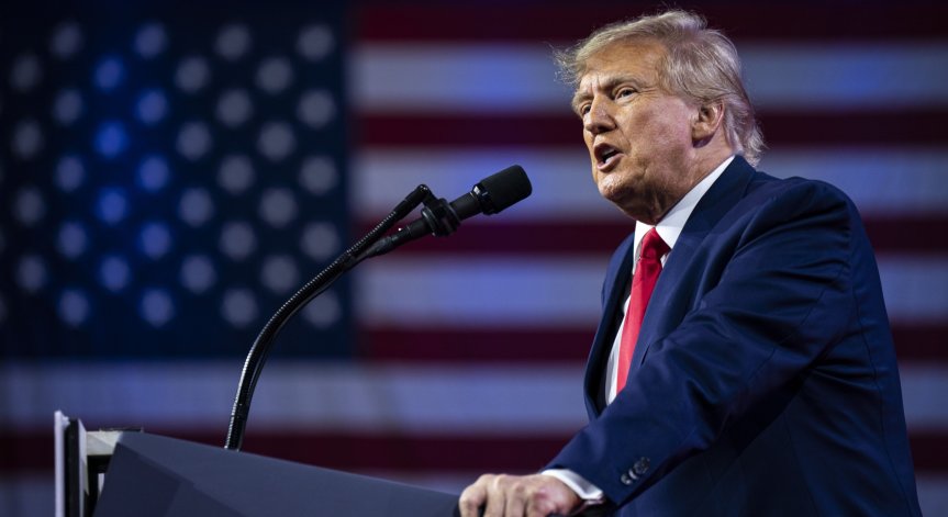 Прокурори: Тръмп подтикнал конгресмени да се намесят в разследването срещу него