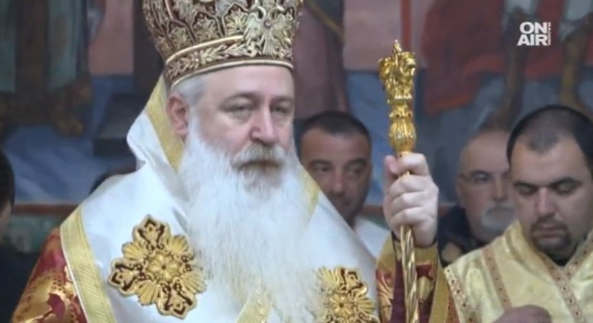 Епископ Сионий получи жезъла на Бачковския манастир