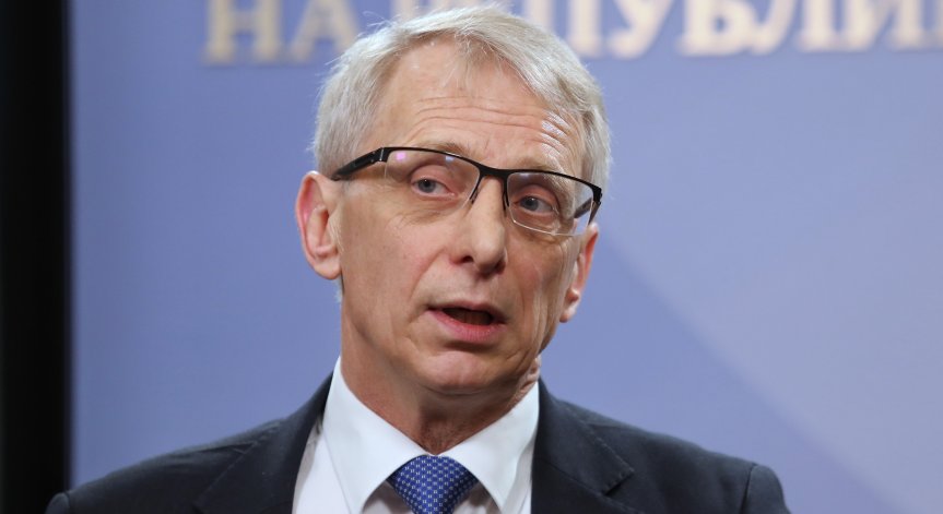 Премиерът Денков защити меморандума: Правителството има смисъл да съществува