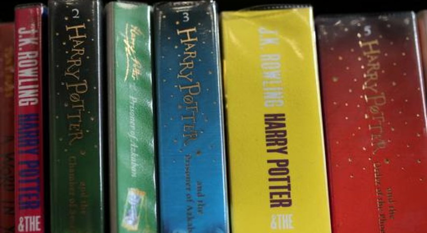 Дж. К. Роулинг ще представи четири нови книги за Хари Потър