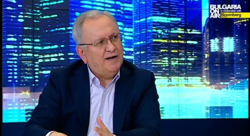 Осман Октай: Два фактора могат да дестабилизират страната