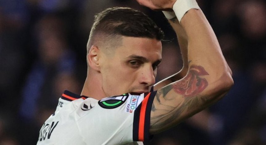 Капитанът на националния ни отбор влезе в игра в 65-ата минута.