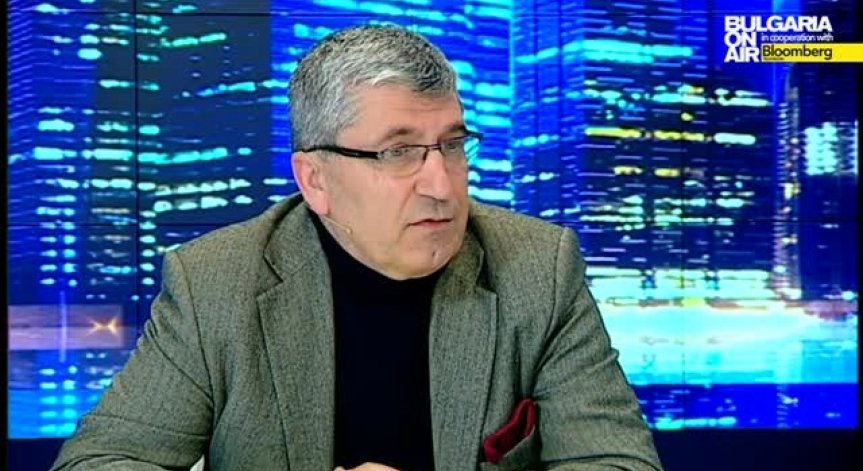 Илиян Василев: ЕС и Русия отстояват различни ценности в отбелязването на 9 май