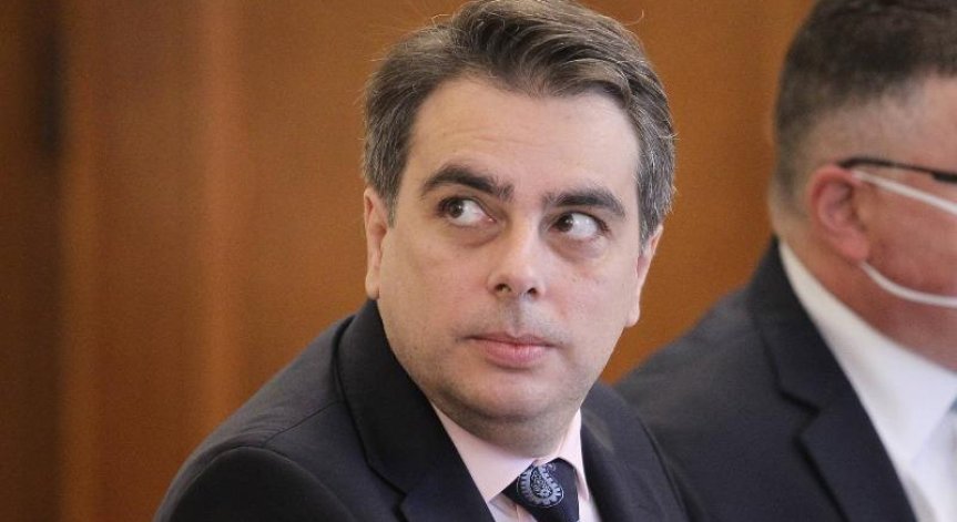 Депутатите изслушват Асен Василев за актуализацията на бюджета