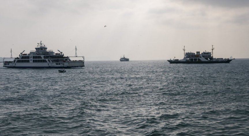 Турски кораби се сблъскаха в Мраморно море, екипажът на единия е изчезнал