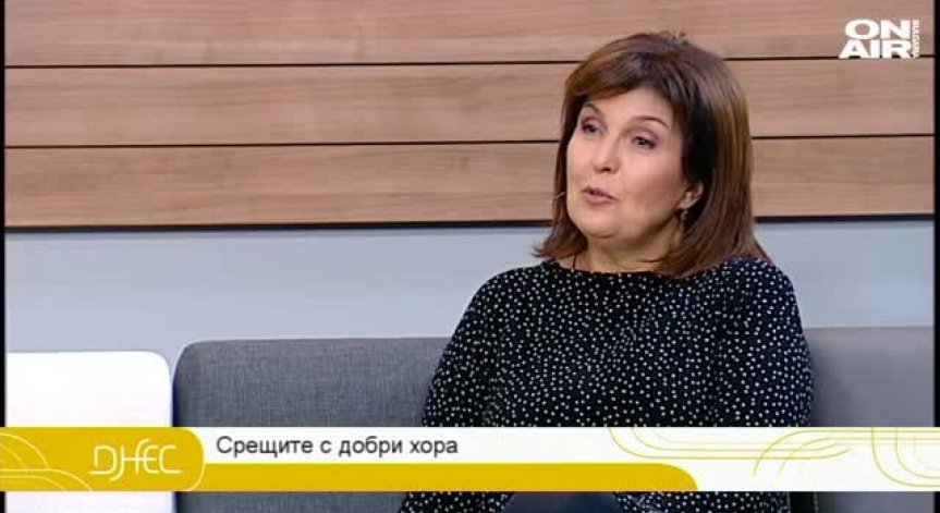 Владина Цекова, д-р Милен Врабевски и Магдалена Александрова в предаването 