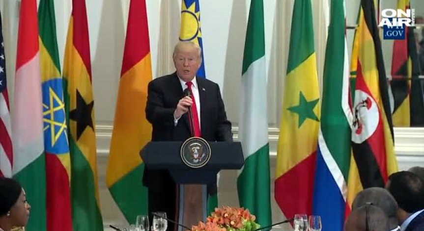 Доналд Тръмп похвали здравната система на несъществуваща страна