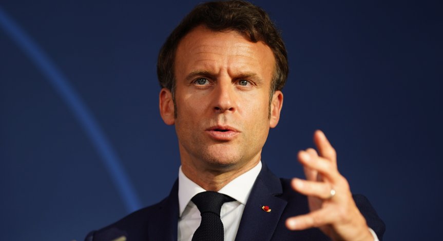 Макрон: България и РСМ да продължат бързо диалога по спора между тях