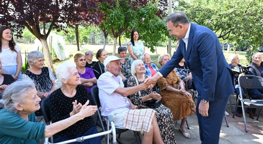 Борислав Гуцанов e в Благоевград.