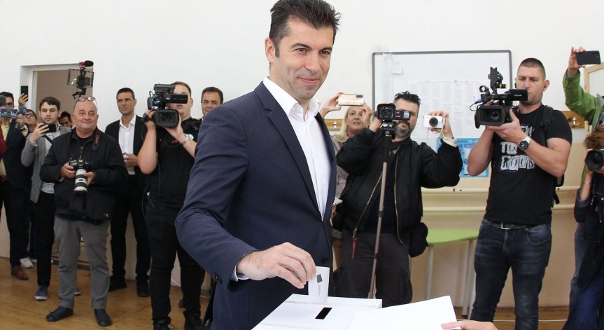 Петков: Ние сме тук за дълго и обещаваме, че заедно ще променим България