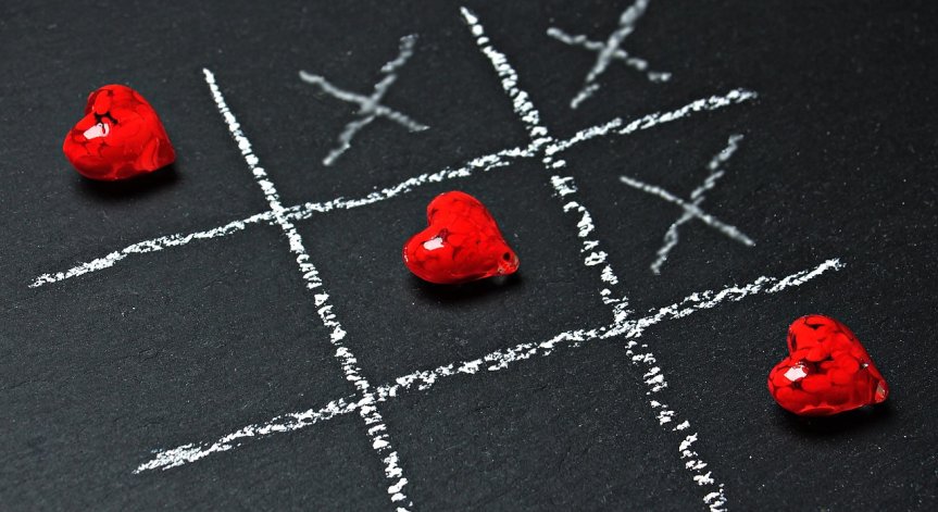 Любовен хороскоп за 1-7 януари: Бурни емоции за Телците, риск от конфликти при Раците