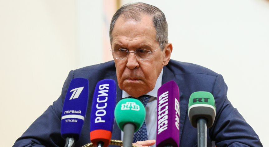 САЩ: Независимо е решението на България да затвори небето си за Лавров