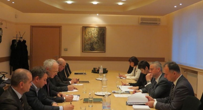 Бизнесът посочи откъде да започне подобряването на бизнес средата