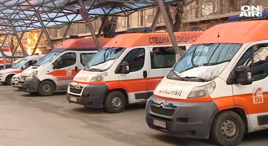 Спешната помощ в София връчи дипломите на първия си курс от обучени парамедици