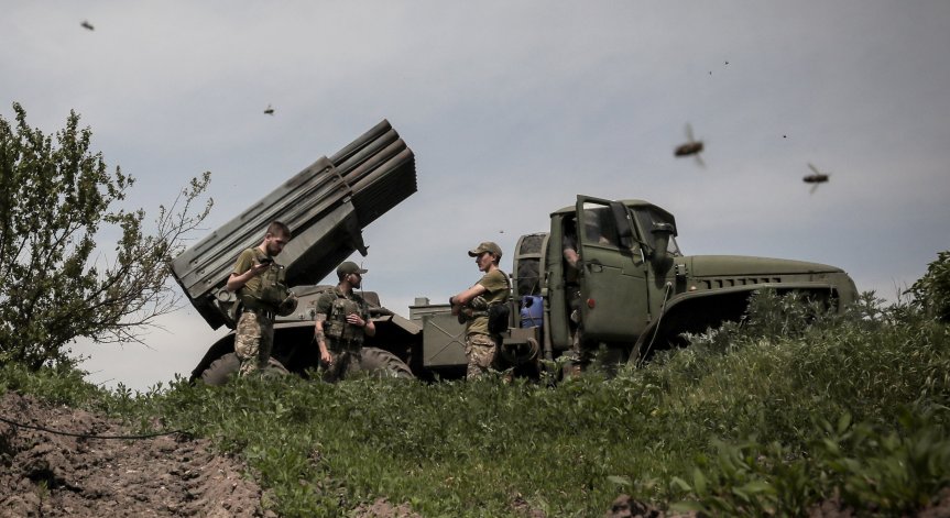 Зеленски: Укрепваме въздушния щит на Украйна, NASAMS се включва в ПВО