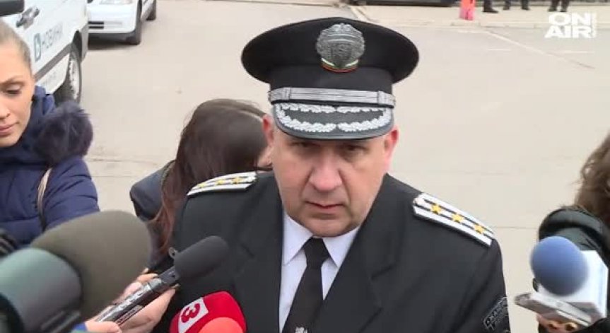 Бюлетините отпътуваха към областните администрации