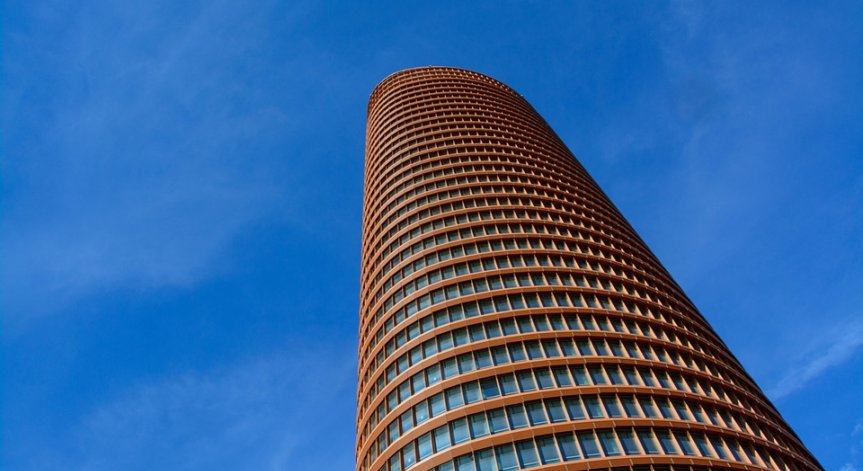 Вдигат над 200-метров небостъргач в София