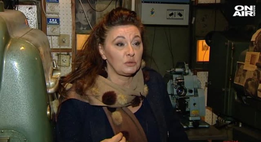 Мария Лалева започва и сценарий по 