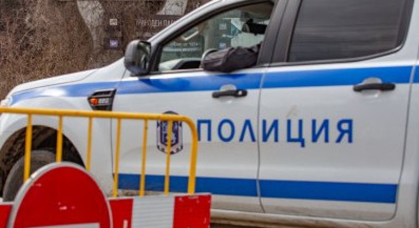 Оставят в ареста мъж заради умишлен палеж в Бургаско