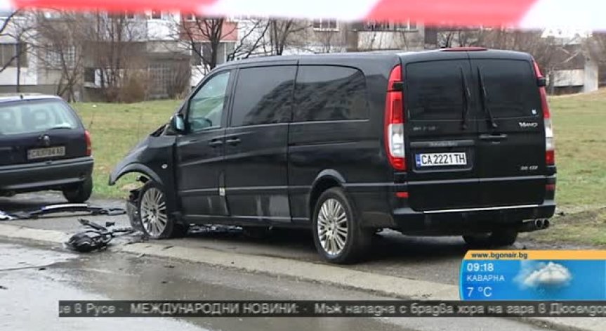 Микробус е бил взривен в софийския квартал "Младост" (Обновена)