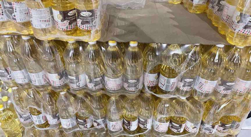 Олиото в тържищата на стотина километра разстояние с двойна цена