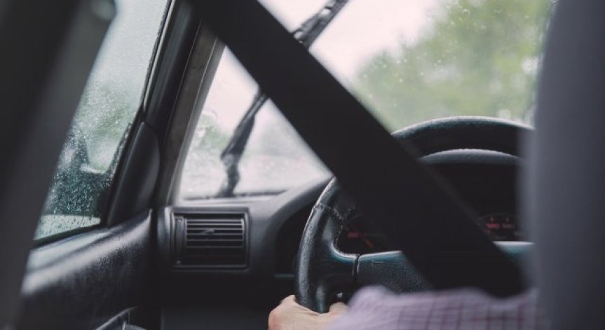 Продажбите на нови автомобили в България нарастват през март с 33,9%