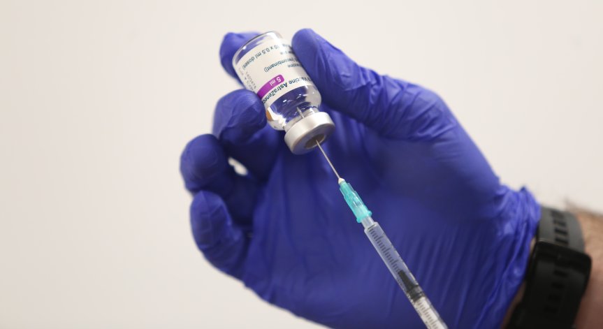 EK ще прати писмо на AstraZeneca заради забавянето на доставките