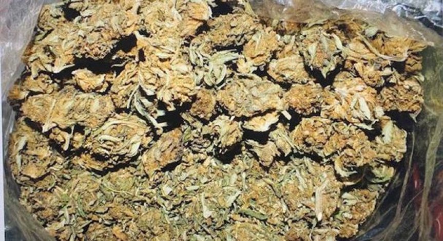 СДВР разби престъпна група за наркотици в София, задържа петима души