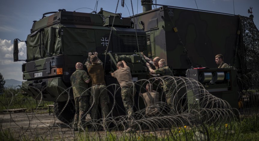 Руснаците ги чака до 20 години затвор, ако воюват на страната на Украйна?