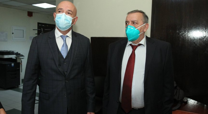 Ужасен рекорд: 2243-ма заразени и 42-ма починали за 24 часа