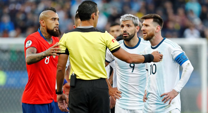 Агуеро: С Меси сме като съпружеска двойка