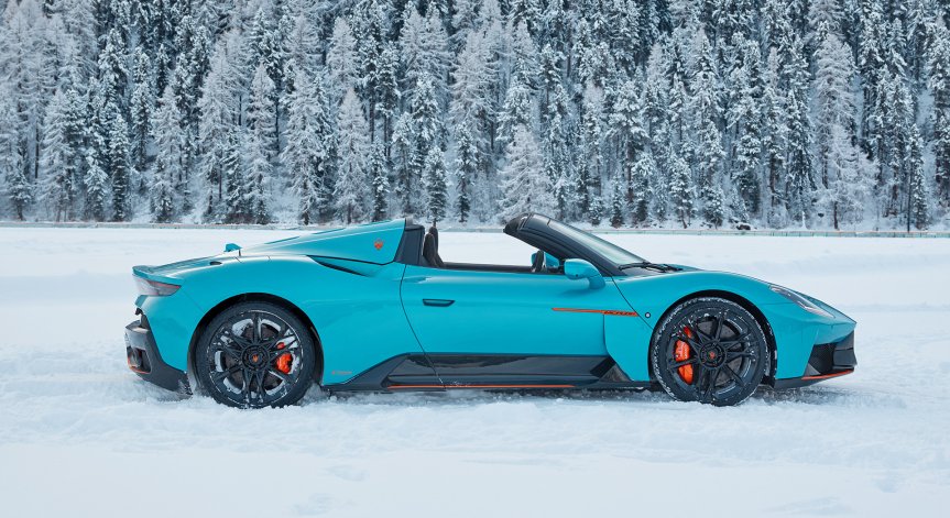 Maserati MCPURA Cielo FROZEN MAGMA - ексклузивен автомобил по индивидуална поръчка направи своя дебют в Санкт Мориц