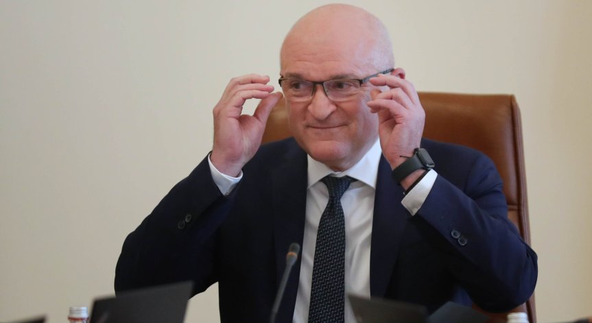 Главчев смени двама зам.-министри в МВР и един в правосъдното