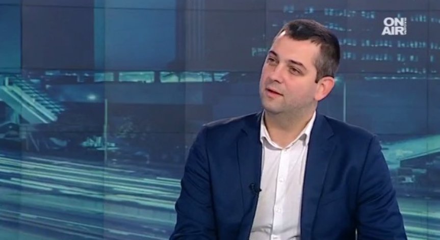 Администрацията да се електронизира, призоваха от ДБГ