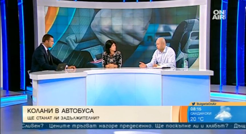 Колани и застраховки: Кой на кого подава топката за Своге?