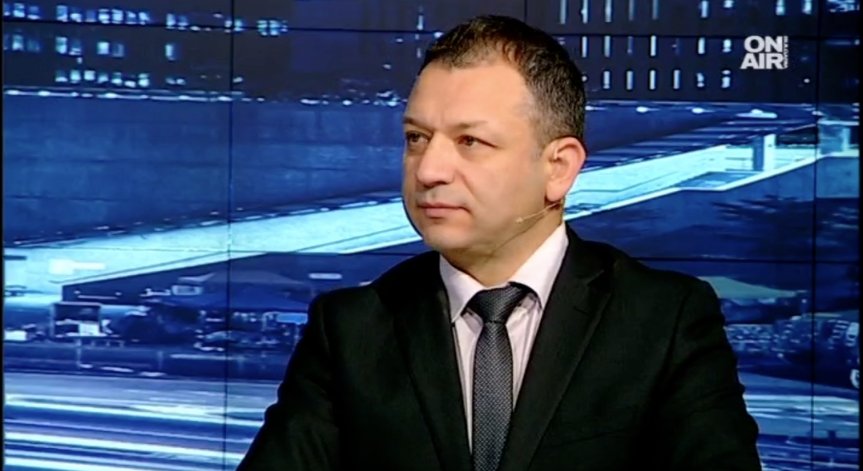 Срещата Помпео-Лавров е вероятен предвестник на Путин-Тръмп, смята експерт