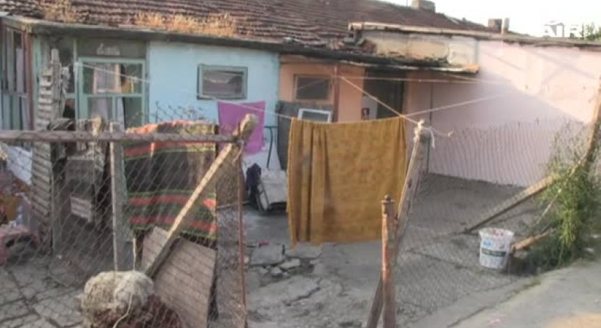 Напрежение в Русе: Мотористи нахлуха в ромската махала, за да търсят роднини на убиеца на Виктория