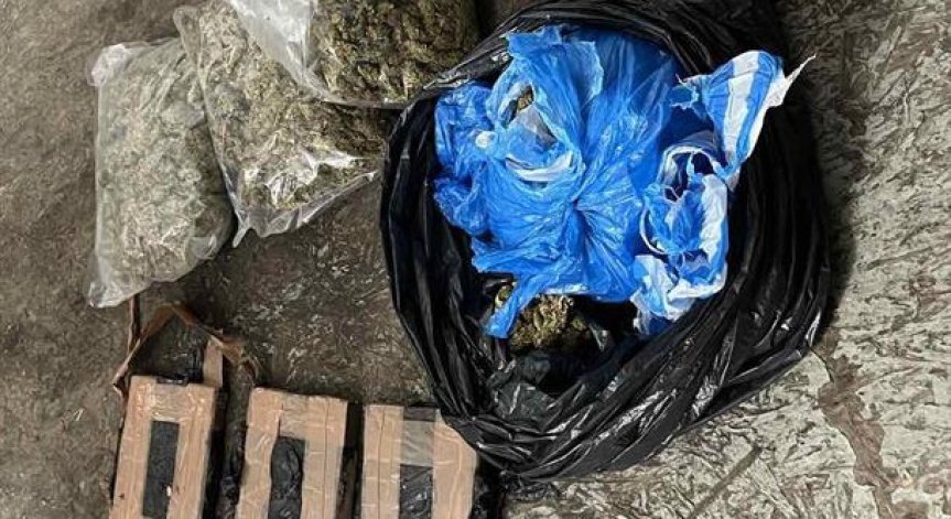 Спипаха 22-годишен с над 5 кг наркотици в София