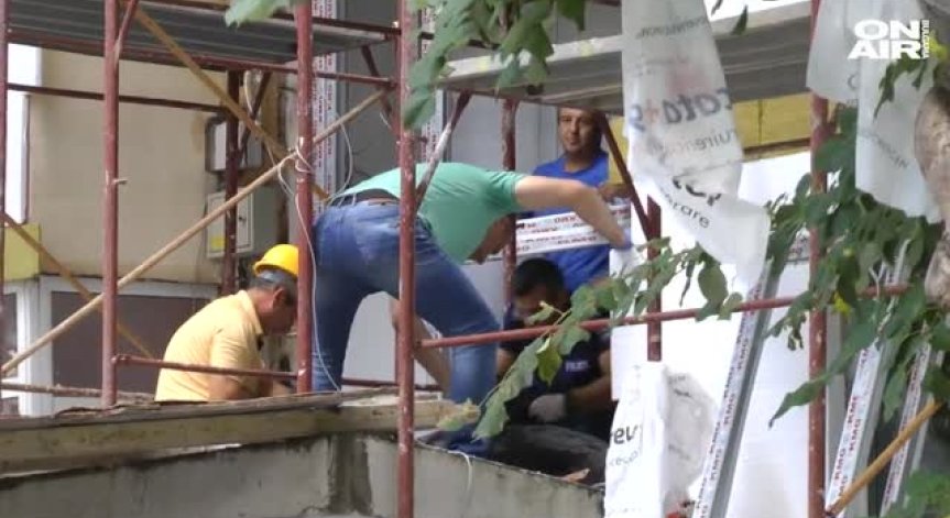 Млад мъж падна от блок и загина намясто
