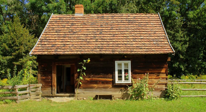 Села в Италия продават къщи за по €1, каква е уловката?