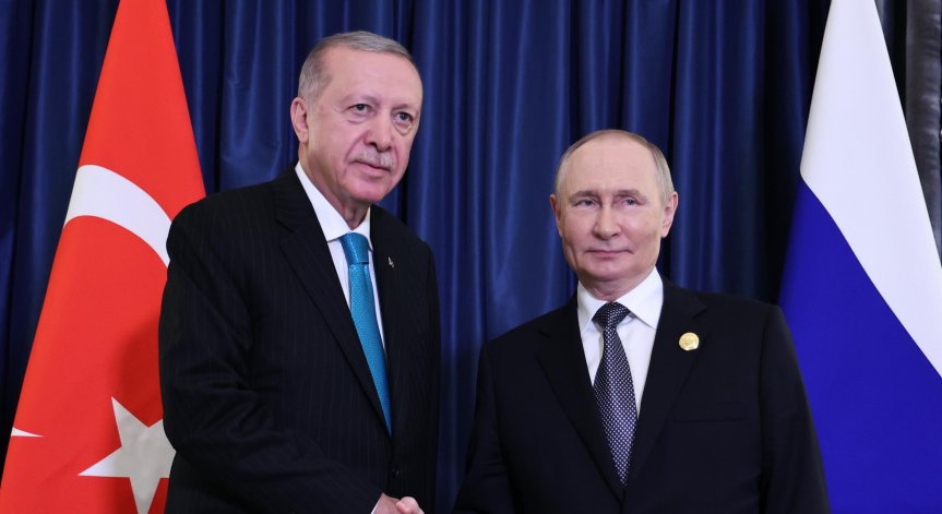Путин и Ердоган обсъдиха мирния план на Тръмп за Украйна