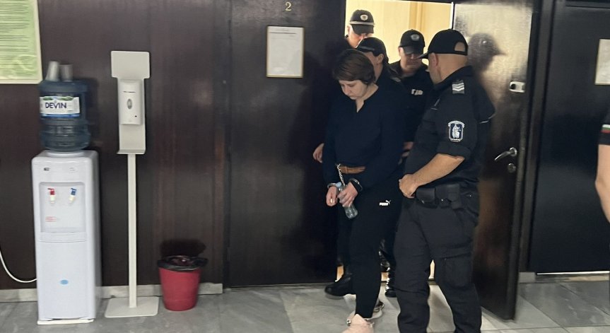 Доживотен затвор за Кристина Дунчева, която уби двете си деца през 2020 г.