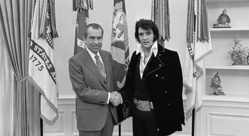 Нова версия за смъртта на Елвис Пресли: Алкохолът и наркотиците не били виновни