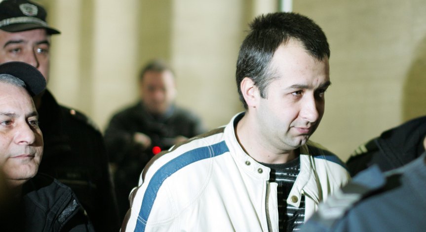 Четиримата, заедно с Любо Гребеца, излязоха предсрочно от затвора.