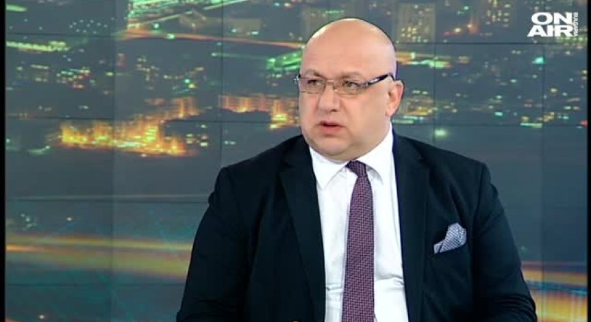 Да няма съмнения, че правителството е обвързано с частни интереси в Банско