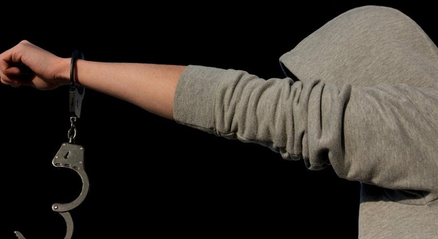 Грозни сцени между ултраси от Сърбия и Хърватия (видео)